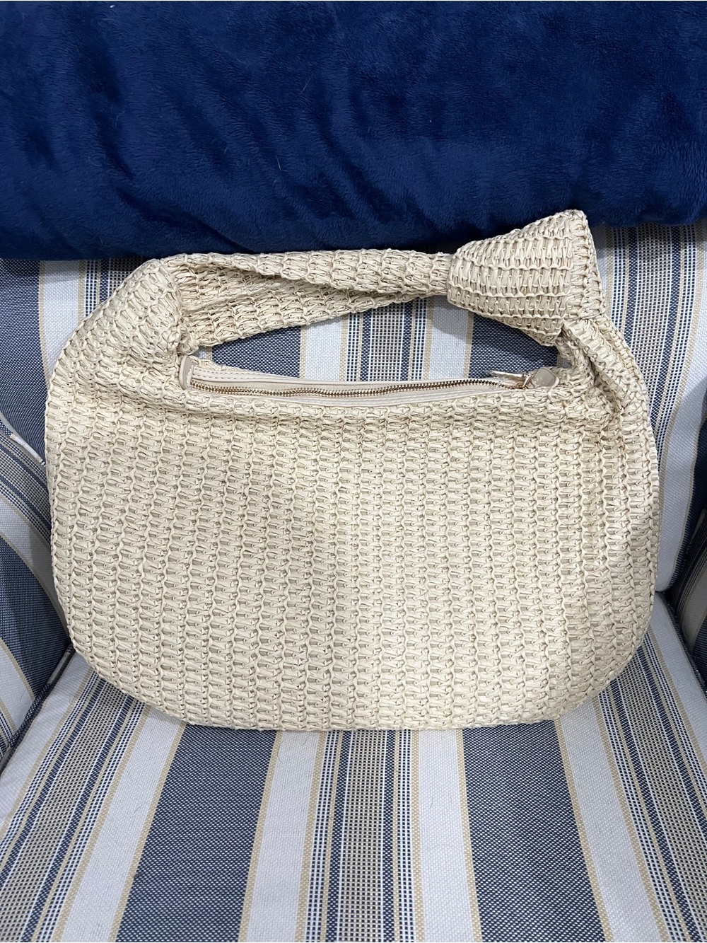 Urban Expressions Cream Woven Shoulder Bag